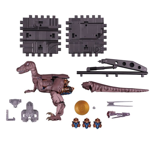 Masterpiece MP 41 Dinobot Full Stock Photos Revealed   With Size Comparisons And Black Magic 08 (8 of 10)